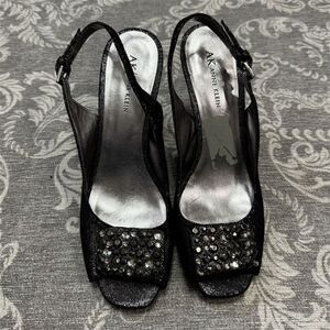 Anne Klein Women's Silver Slingback Pumps Size 8 Open Toe Party Heels